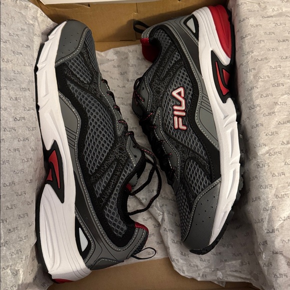 Fila Men’s Windshift 15 Running Shoe Size 11.5 - Picture 3 of 9
